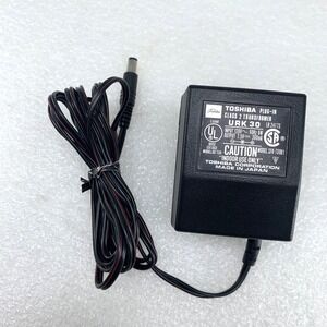 Toshiba URK 30 Class 2 Transformer‎ 7.5V 300mA Power Supply Adapter Japan
